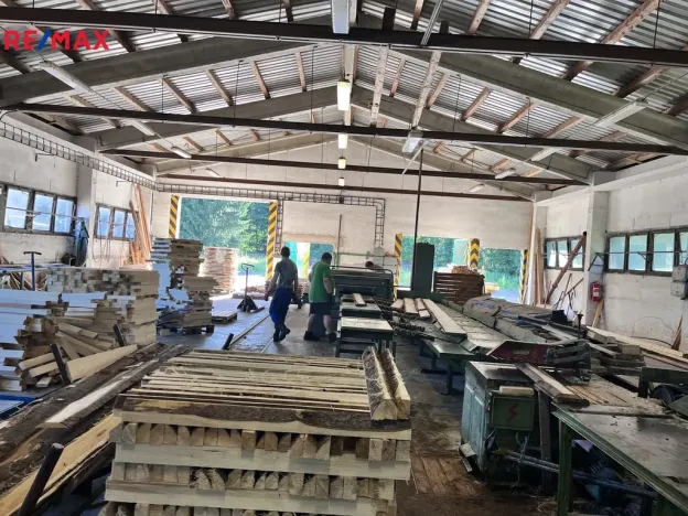 Pronájem výrobních prostor, Olešná, 1100 m2