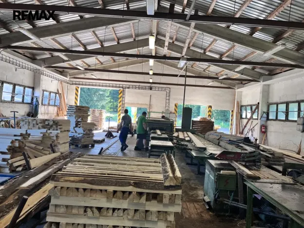 Pronájem výrobních prostor, Olešná, 1100 m2