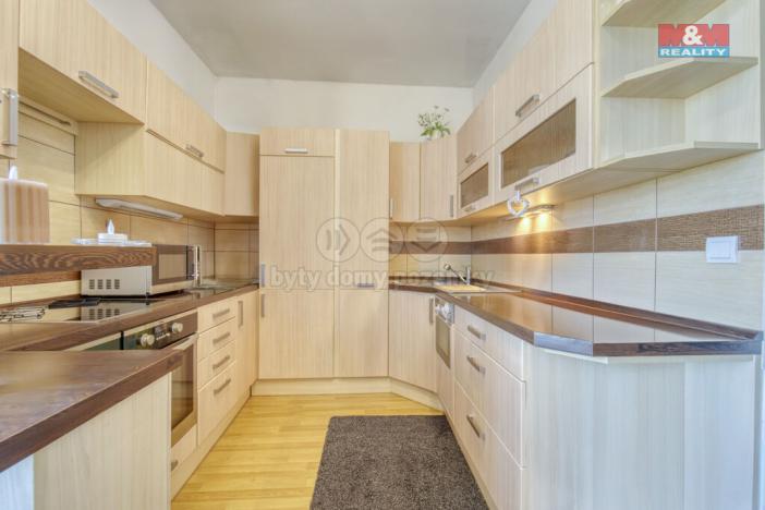 Prodej bytu 2+1, Louny, Postoloprtská, 67 m2