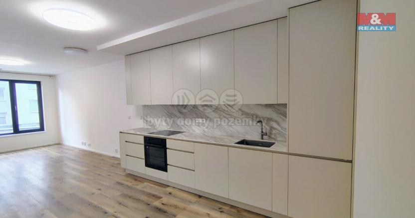 Pronájem bytu 2+kk, Olomouc - Lazce, Lazecká, 60 m2