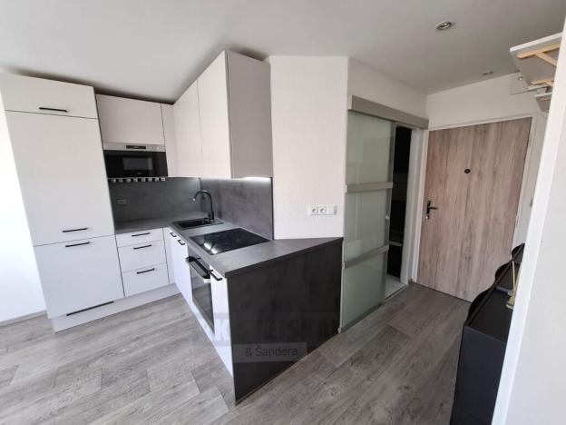 Pronájem bytu 2+kk, Český Krumlov - Latrán, Špičák, 42 m2