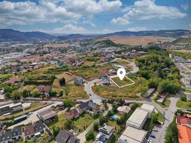 Prodej pozemku pro bydlení, Beroun, 810 m2
