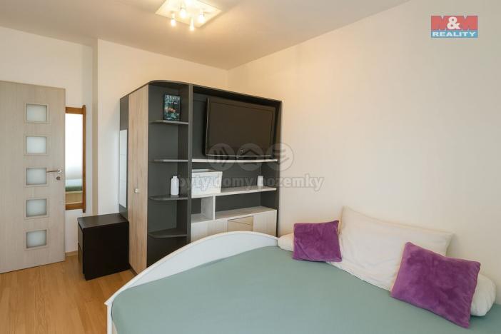 Prodej bytu 3+1, Praha - Prosek, Vysočanská, 73 m2