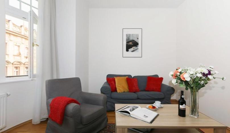Pronájem bytu 2+kk, Praha - Vinohrady, Na Kozačce, 60 m2