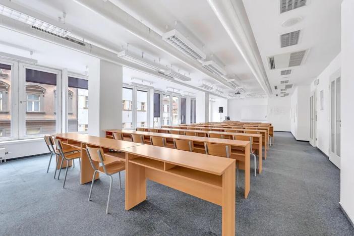 Pronájem kanceláře, Praha - Nové Město, Spálená, 40 m2