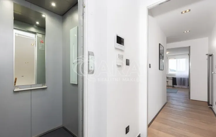 Pronájem bytu 4+kk, Praha - Vršovice, Bělocerkevská, 146 m2