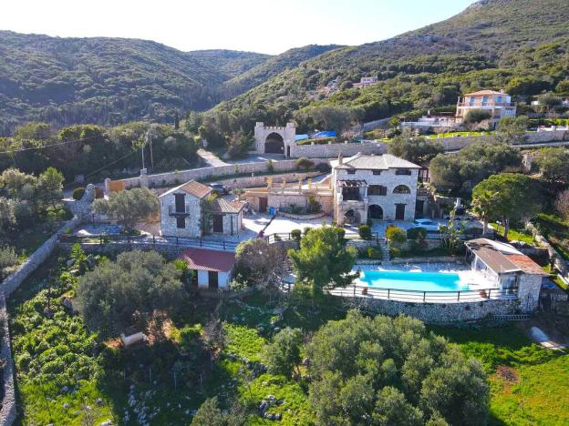 Prodej rodinného domu, Zakynthos, Jónské Ostrovy, Řecko, 350 m2