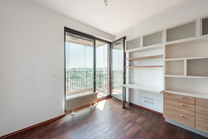 Pronájem bytu 4+kk, Praha - Stodůlky, Jeremiášova, 95 m2