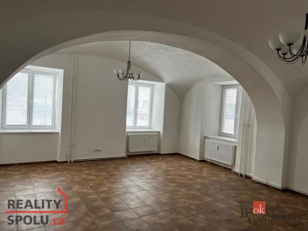Pronájem kanceláře, Horní Benešov, Mírové náměstí, 44 m2