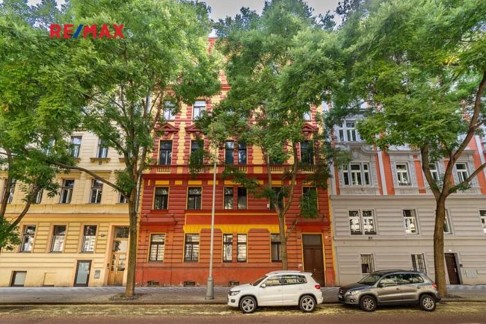 Prodej rodinného domu, Praha - Karlín, Pernerova, 60 m2