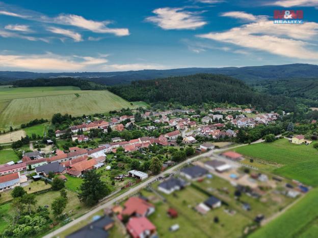 Prodej pozemku pro bydlení, Myslejovice, 2068 m2