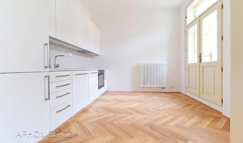 Pronájem bytu 1+1, Praha - Nové Město, Podskalská, 40 m2