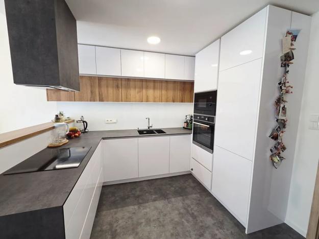 Prodej bytu 3+kk, Uherské Hradiště, Zahrádky, 82 m2