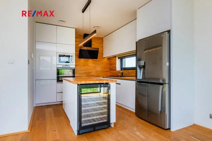 Prodej rodinného domu, Višňová, Nad Školkou, 150 m2