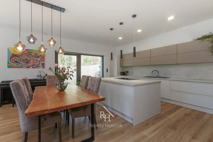 Prodej rodinného domu, Dolany, 160 m2