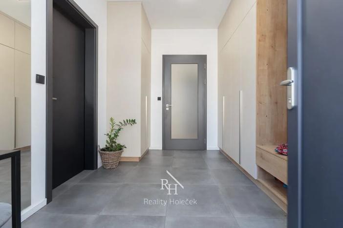 Prodej rodinného domu, Dolany, 160 m2