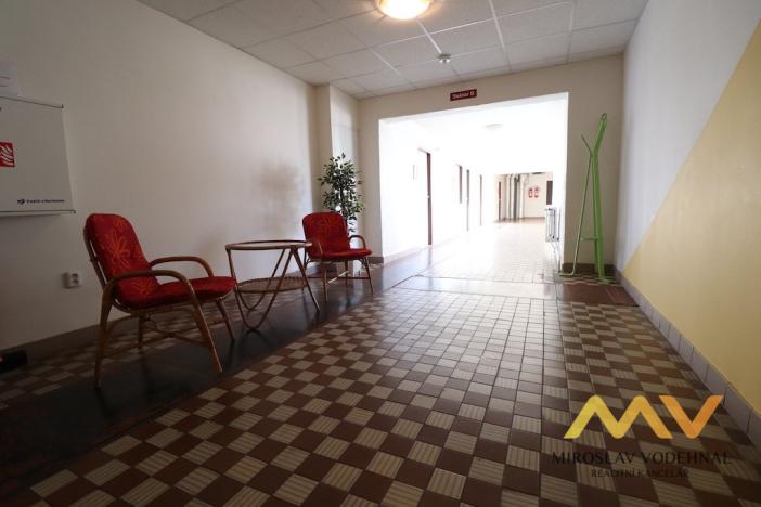 Pronájem kanceláře, Hradec Králové - Slezské Předměstí, Bieblova, 35 m2