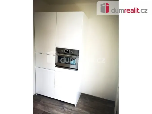 Pronájem bytu 3+1, Plzeň - Jižní Předměstí, Baarova, 80 m2