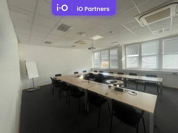 Pronájem kanceláře, Rakovník, Ottova, 2000 m2