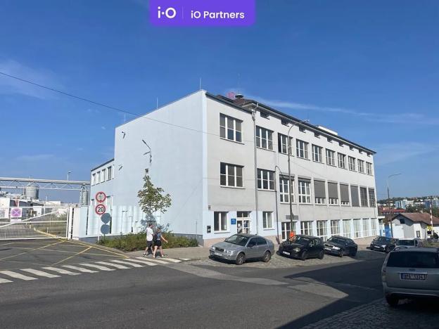 Pronájem kanceláře, Rakovník, Ottova, 2000 m2