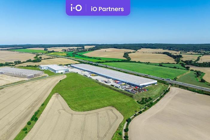 Pronájem skladu, Přehýšov, 10000 m2