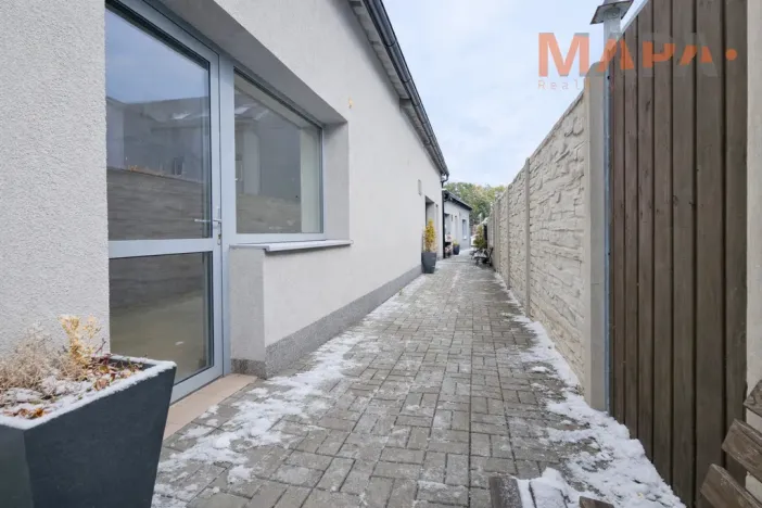 Pronájem kanceláře, Jirkov, Vinařická, 46 m2