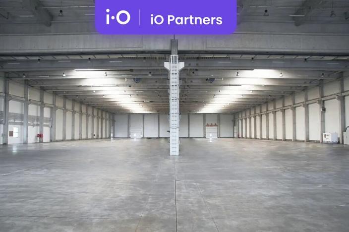 Pronájem skladu, Litovel, 2000 m2