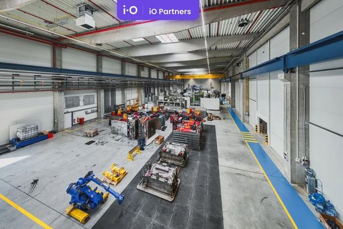 Pronájem skladu, Hrušky, 5000 m2