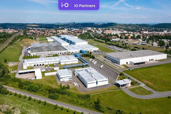 Pronájem skladu, Hranice, Olomoucká, 2293 m2