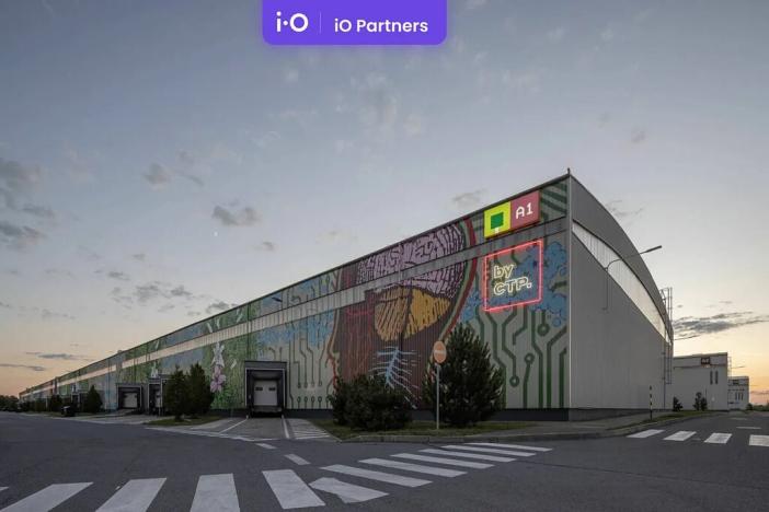 Pronájem skladu, Kněževes, U Zbrojnice, 8484 m2