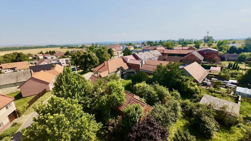 Prodej rodinného domu, Drysice, 349 m2