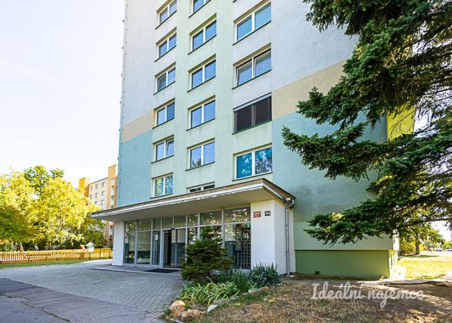 Pronájem bytu 1+kk, Praha - Záběhlice, Jahodová, 33 m2
