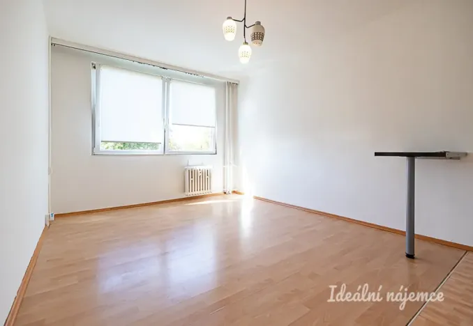 Pronájem bytu 1+kk, Praha - Záběhlice, Jahodová, 33 m2