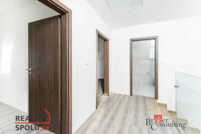 Prodej rodinného domu, Všestary, 120 m2