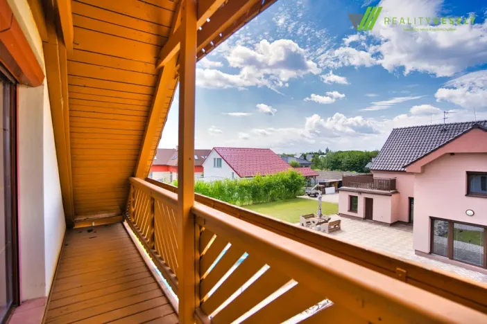 Prodej rodinného domu, Lužice, 190 m2