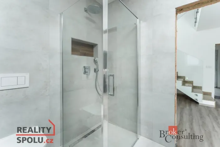 Prodej rodinného domu, Všestary, 120 m2