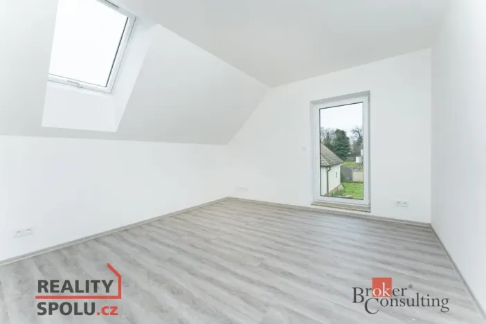 Prodej rodinného domu, Všestary, 120 m2