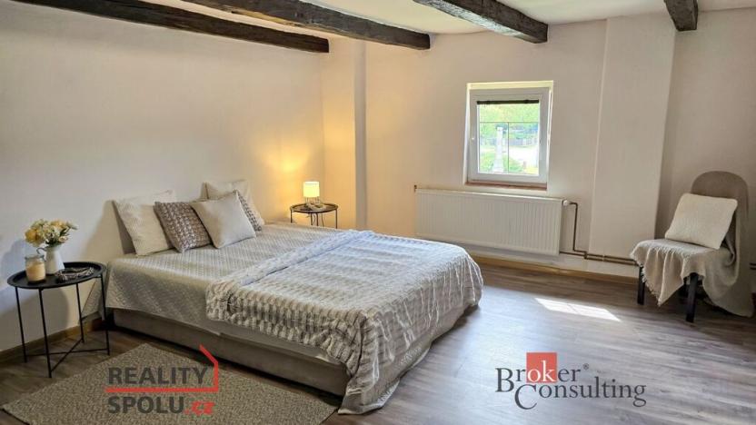 Prodej rodinného domu, Pačlavice - Lhota, 290 m2