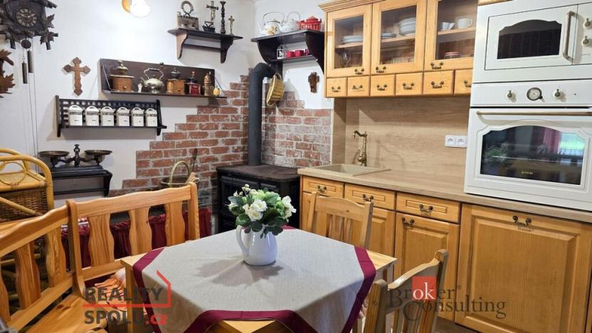 Prodej rodinného domu, Pačlavice - Lhota, 290 m2