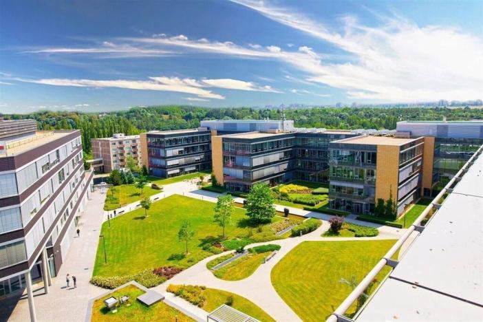 Pronájem kanceláře, Praha - Jinonice, Radlická, 436 m2