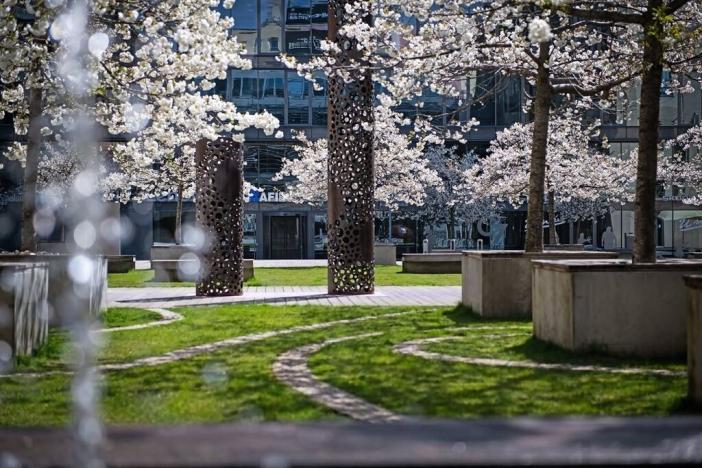 Pronájem kanceláře, Praha - Holešovice, V háji, 330 m2