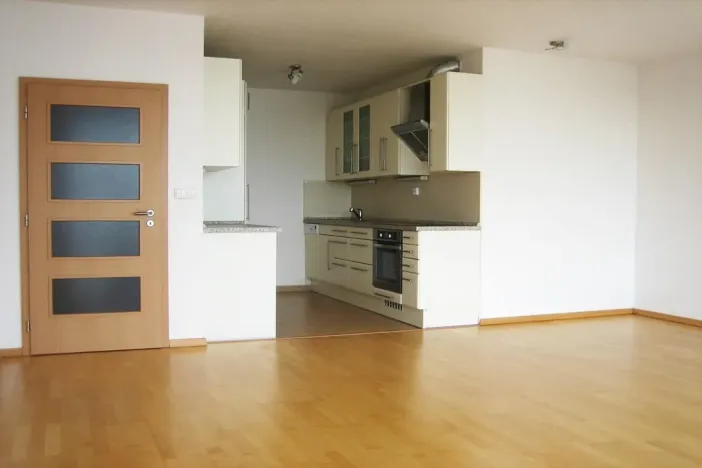 Pronájem bytu 2+kk, Praha - Háje, Tatarkova, 76 m2