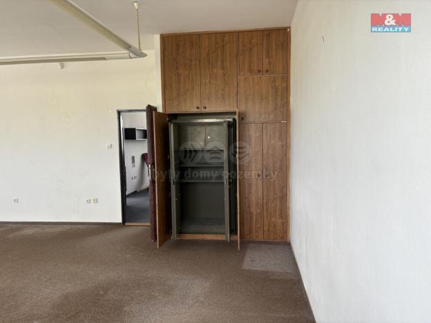 Pronájem kanceláře, Háje, 500 m2