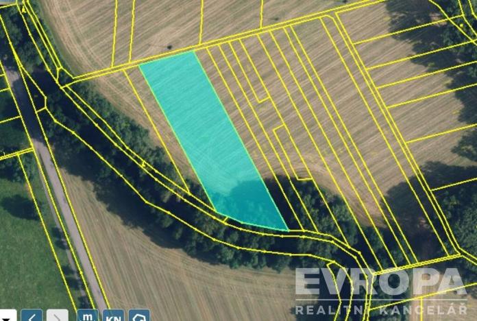 Prodej pole, Věrovany, 5472 m2