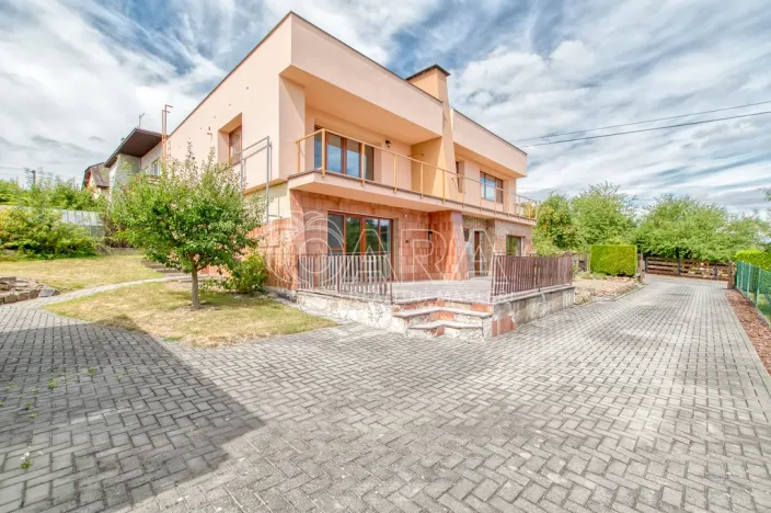 Prodej rodinného domu, Bílovec, Nad přehradou, 230 m2