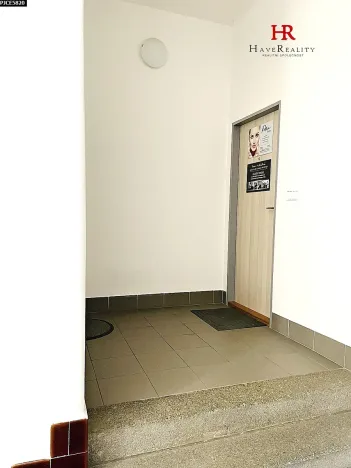 Pronájem komerční nemovitosti, Benešov, Vlašimská, 20 m2