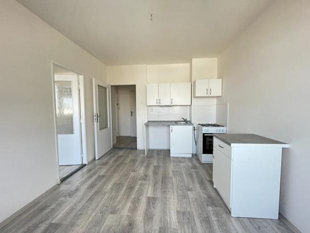 Pronájem bytu 2+kk, Litvínov, Valdštejnská, 38 m2