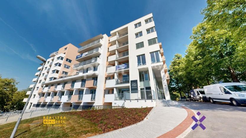 Pronájem bytu 1+kk, Zlín, Nad Stráněmi, 34 m2