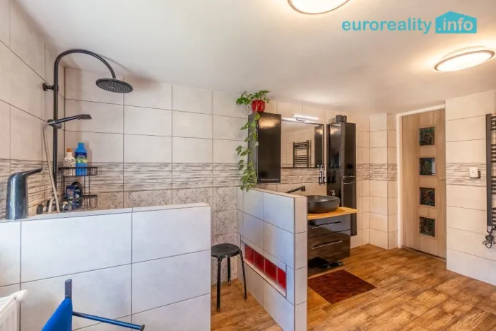 Prodej rodinného domu, Volfartice, 239 m2