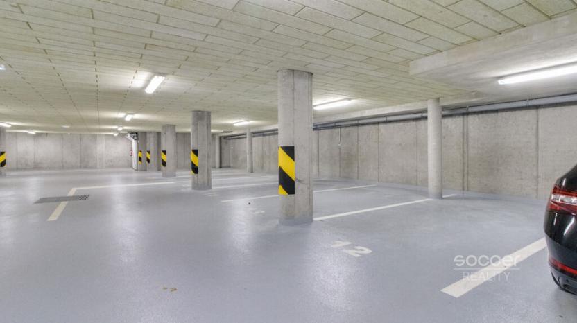 Prodej garážového stání, Praha - Hloubětín, Anny Čížkové, 16 m2